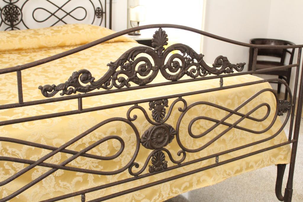 Palazzo Bitonti Bed and Breakfast Gagliano del Capo Eksteriør billede
