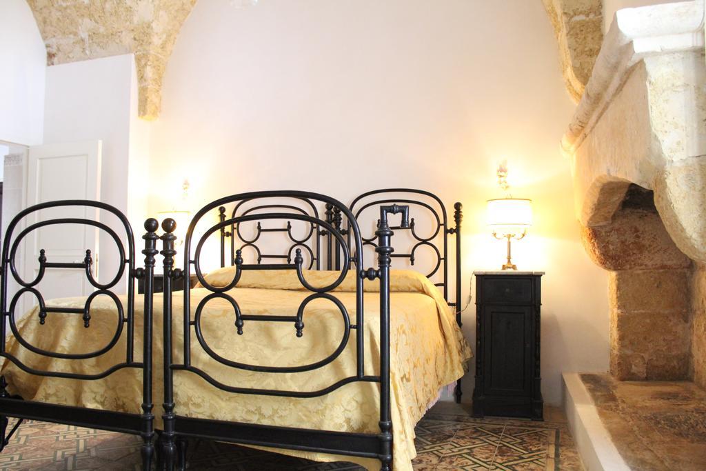 Palazzo Bitonti Bed and Breakfast Gagliano del Capo Eksteriør billede
