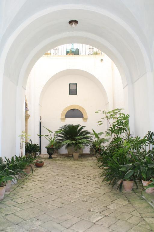 Palazzo Bitonti Bed and Breakfast Gagliano del Capo Eksteriør billede